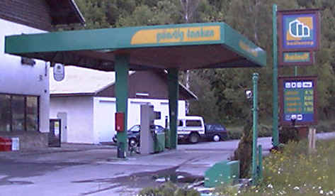 Tankstelle.BMP (391974 Byte)